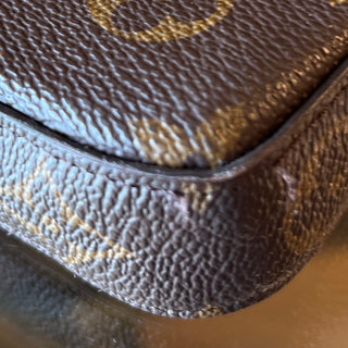LOUIS VUITTON Felicie Monogram Pochette