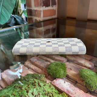 LOUIS VUITTON Damier Azur Sarah Wallet