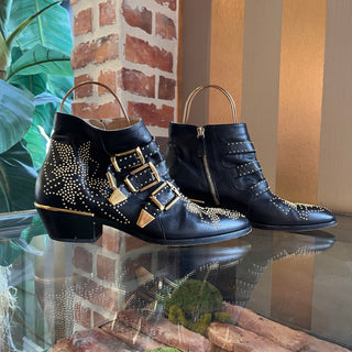 CHLOÉ Studded Gold/Black Leather Booties SZ 38.5 (US 8.5)