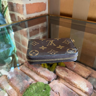 LOUIS VUITTON Monogram Brown Coated Canvas Zippy Coin Purse