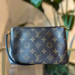 LOUIS VUITTON Monogram Giant Reverse Double Zip Pochette