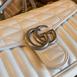 GUCCI Aria Small White Calfskin Matelasse GG Marmont Shoulder Bag