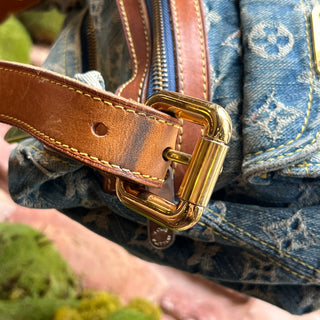 LOUIS VUITTON Baggy PM Blue Denim Monogram Shoulder Bag
