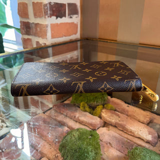 LOUIS VUITTON LV Monogram Canvas Zippy Wallet