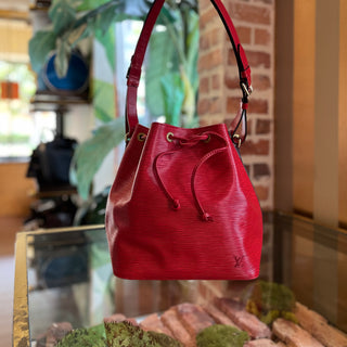 LOUIS VUITTON Noe Red Epi Leather Vintage Bucket Bag