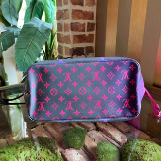 LOUIS VUITTON Neverfull MM Monogram Giant Spring in the City Tote