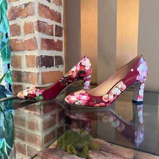 GUCCI Red Calfskin Blooms Pumps SZ 37.5 (US 7.5)