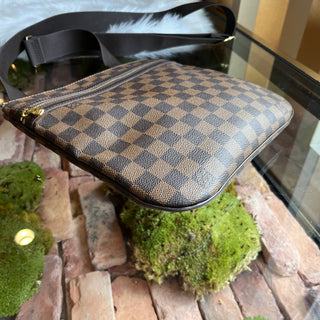 LOUIS VUITTON Bosphore Damier Ebene Canvas Crossbody Bag