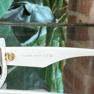 LOEWE LW40101I Ivory Acetate Concave Rectangle Sunglasses