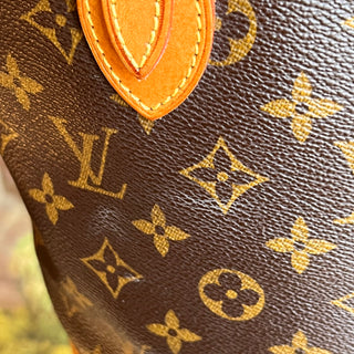 LOUIS VUITTON Petit Bucket Monogram Canvas Vintage Bucket Bag