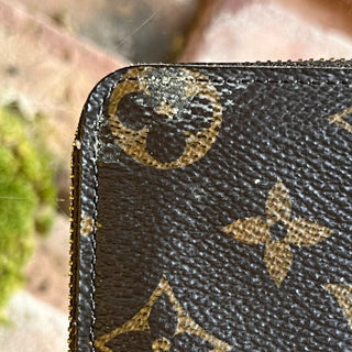 LOUIS VUITTON Monogram Brown Coated Canvas Zippy Coin Purse