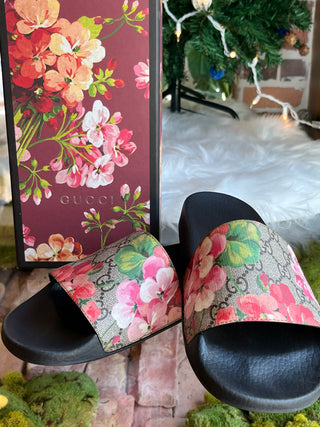 GUCCI Blooms Rubber Slides SZ 40