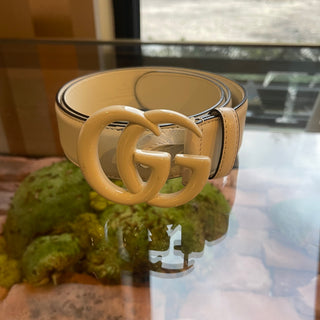 GUCCI White Calfskin Enamel Monochrome Double G Belt SZ85/34(6US)