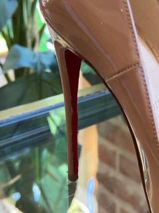 CHRISTIAN LOUBOUTIN Nude Patent So Kate Leather Sz 37