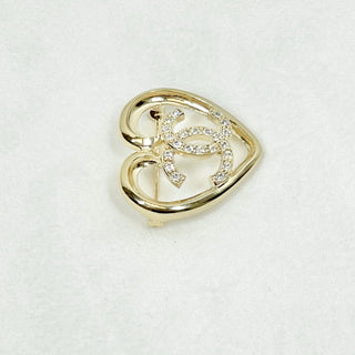 CHANEL Gold Heart CC Brooch