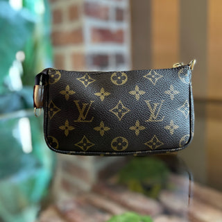 LOUIS VUITTON Petit Bucket Brown Monogram Canvas Zip Pouch