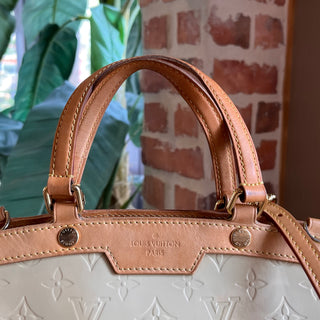 LOUIS VUITTON Brea MM Blanc Corail Vernis Tote