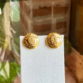CHANEL Vintage Gold-Tone Brass CC Clip On Earrings