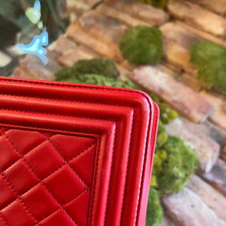 CHANEL Boy Flap New Medium Quilted Red Calfskin Shoulder Bag