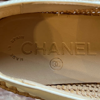 CHANEL CC Black/White Lambskin Espadrilles SZ 37 (US 7)