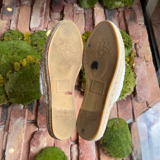 GUCCI 38.5(8.5US) Great White Nappa Leather Slip On Espadrilles