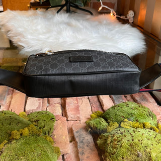GUCCI Belt Bag Black Grey Soft GG Supreme Monogram Web Belt Bag