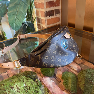 LOUIS VUITTON Bumbag Brown Monogram Canvas Crossbody