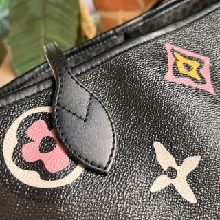 LOUIS VUITTON Neverfull MM Wild At Heart Black Canvas Tote