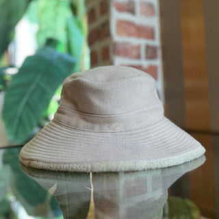HERMES Beige Shearling Cashmere Bucket Hat SZ56
