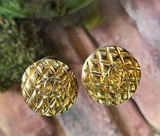 CHANEL Gold Quilted Clip On Earrings