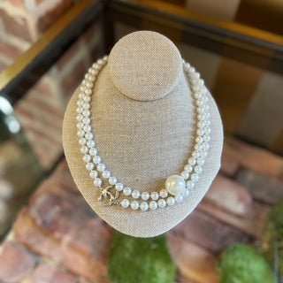 CHANEL 2017 Large Faux Pearl Necklace