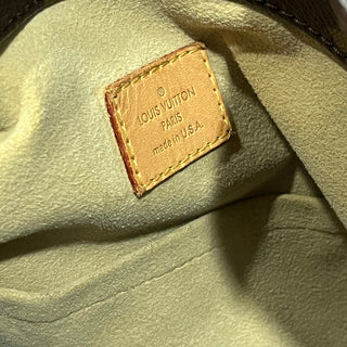 LOUIS VUITTON Artsy MM Brown Monogram Canvas Hobo Bag