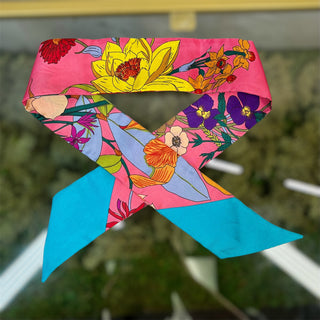 GUCCI Blue Pink Silk Floral Neck Bow Scarf