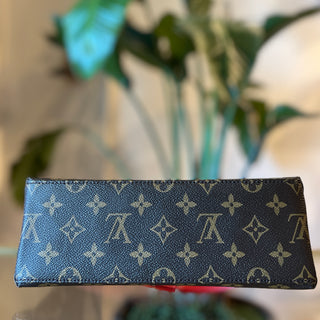 LOUIS VUITTON LV Monogram Saint Michel