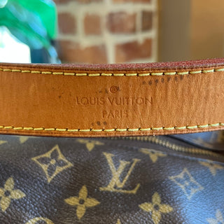 LOUIS VUITTON Sully PM Monogram Shoulder Bag