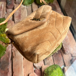 SAINT LAURENT Loulou Toy Beige Suede Shoulder Bag