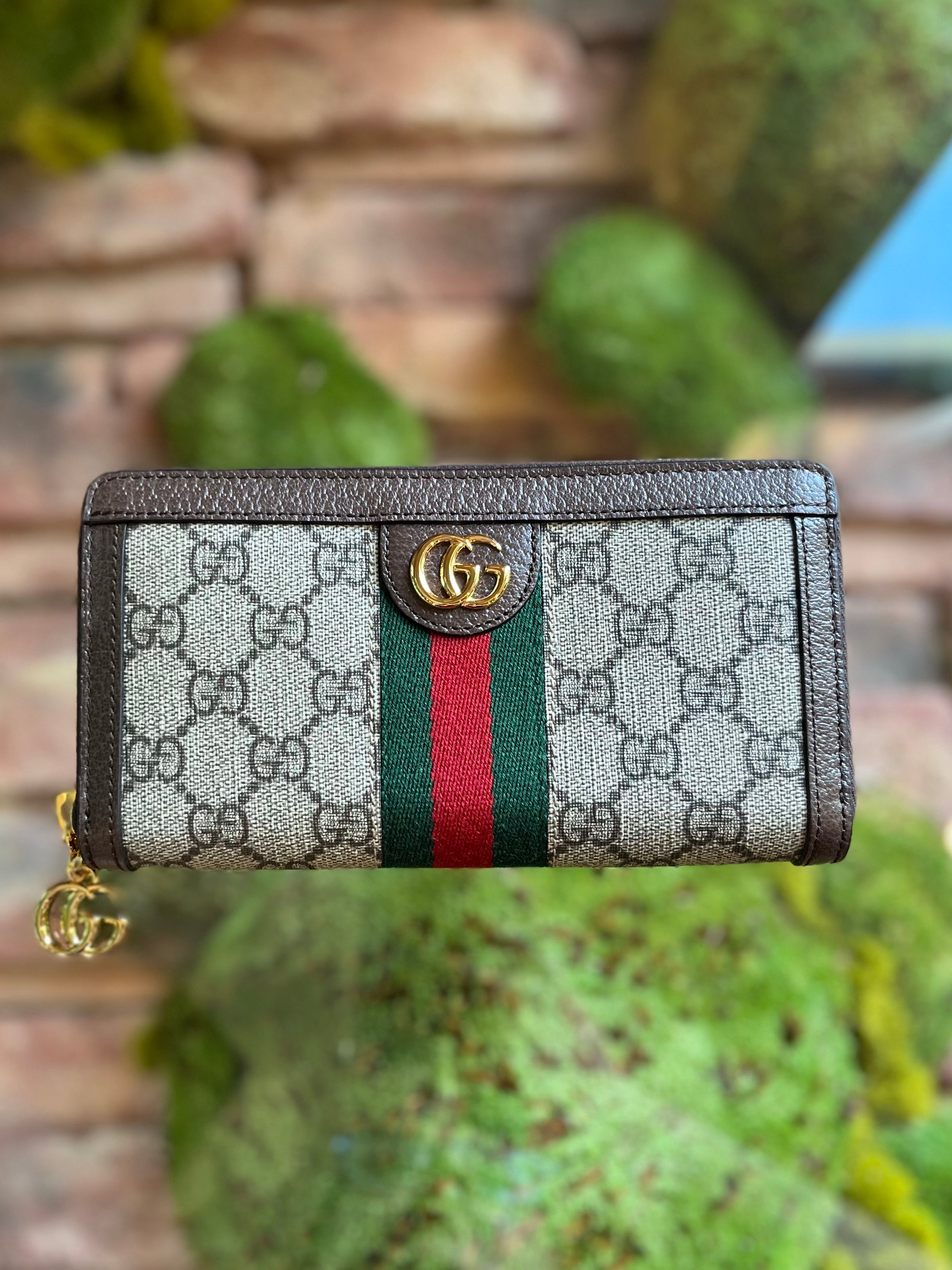 Gucci GG Interlocking Continental Leather Wallet Beige