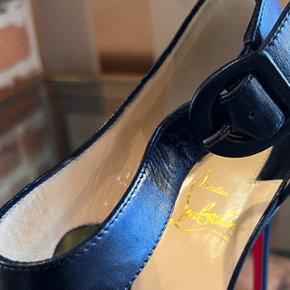 CHRISTIAN LOUBOUTIN Sharpeta Black Leather Pumps SZ 38 (US 8)
