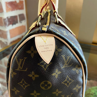 LOUIS VUITTON Speedy 25 Brown Monogram Canvas Satchel
