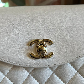 CHANEL Smart Pocket Cream Iridescent Calfskin Quilted Crossbody Bag