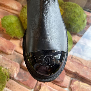 CHANEL Chelsea CC Black Leather Ankle Boots SZ 36.5 (US 6.5)