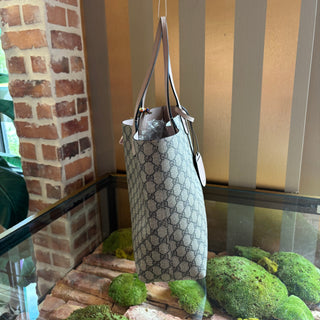GUCCI Beige GG Supreme Mauve Reversible Tote