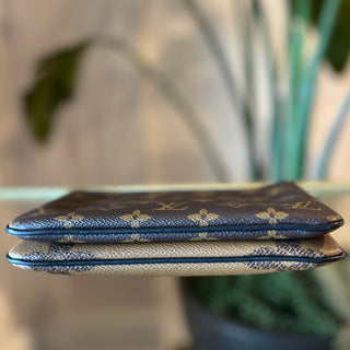 LOUIS VUITTON Monogram Giant Reverse Double Zip Pochette