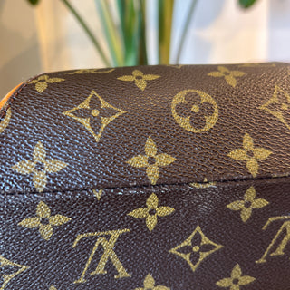 LOUIS VUITTON Monogram Ellipse PM