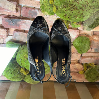 CHANEL Black Patent Leather Chain Cap-Toe Slingback Heels SZ37.5(7.5US)