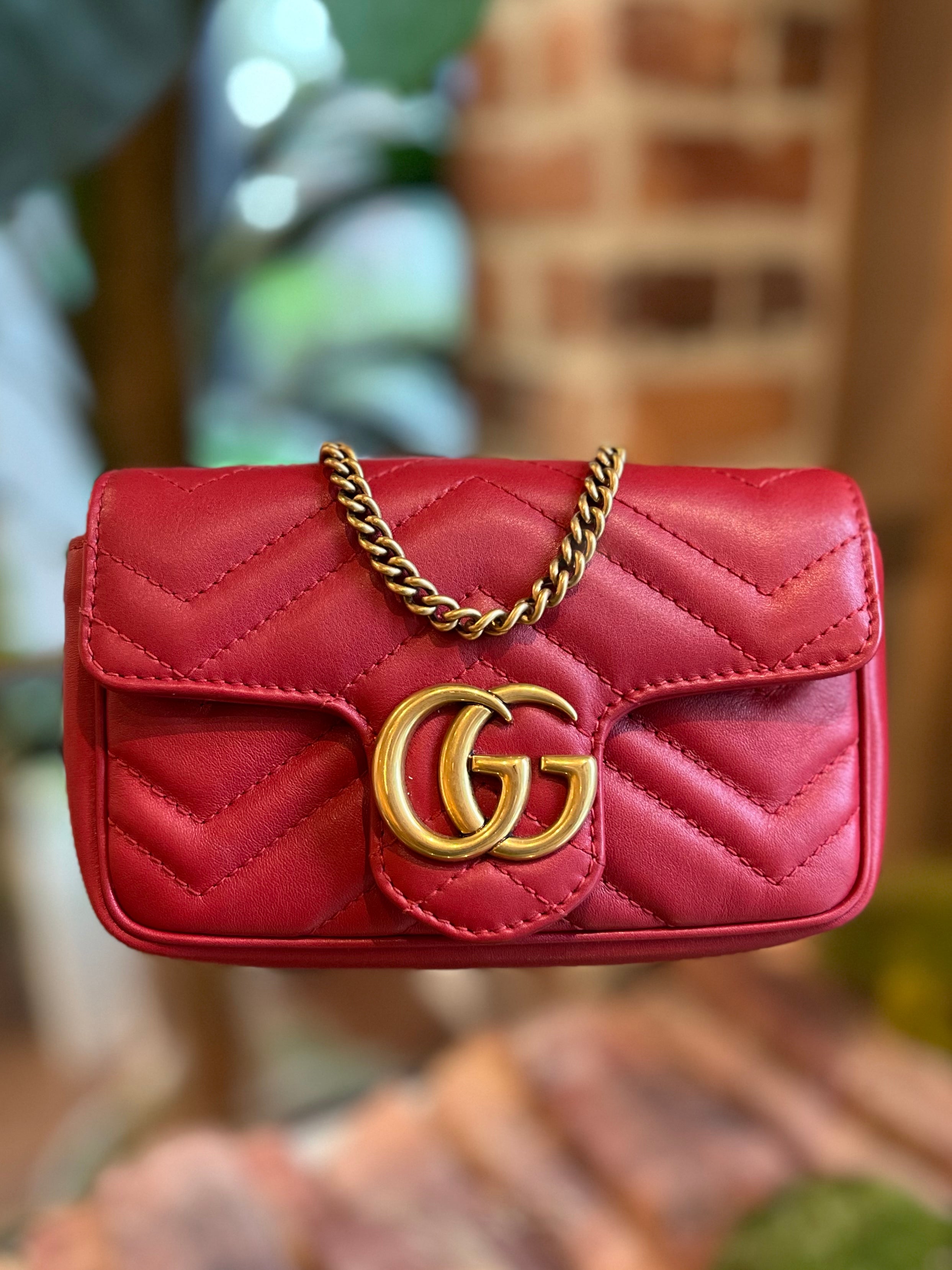 Gucci GG Marmont Matelasse Super Mini Bag Hibiscus Red in Leather