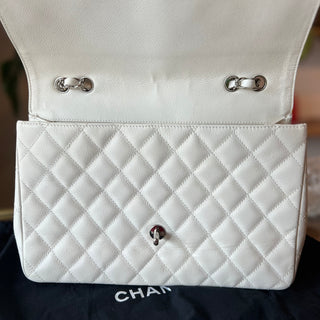 CHANEL Vintage Classic Jumbo White Caviar Single Flap