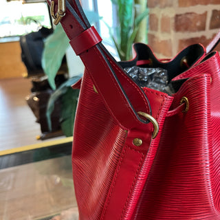 LOUIS VUITTON Noe Red Epi Leather Vintage Bucket Bag