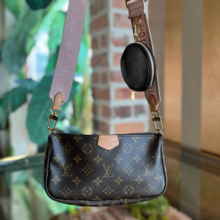 LOUIS VUITTON Pochette Accessories Pink Monogram Canvas Crossbody Bag