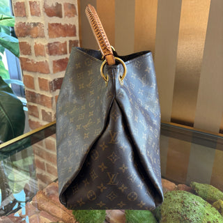 LOUIS VUITTON Monogram Artsy MM